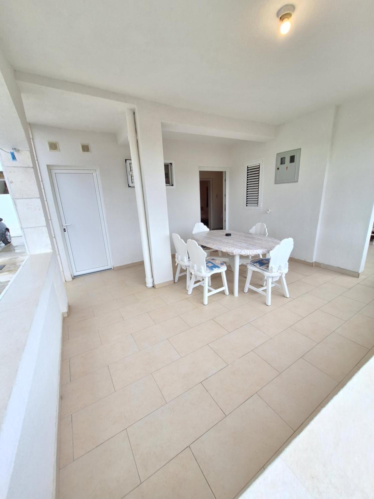 Sunny Bi-Pi Apartment Pag Town Dış mekan fotoğraf