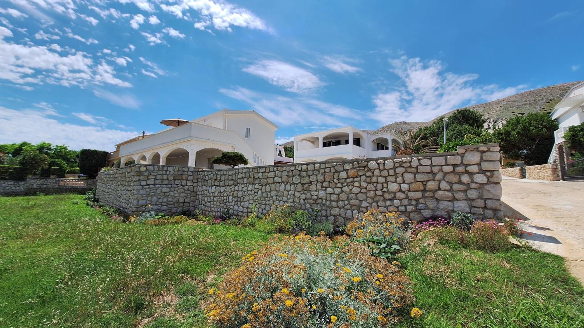 Sunny Bi-Pi Apartment Pag Town Dış mekan fotoğraf