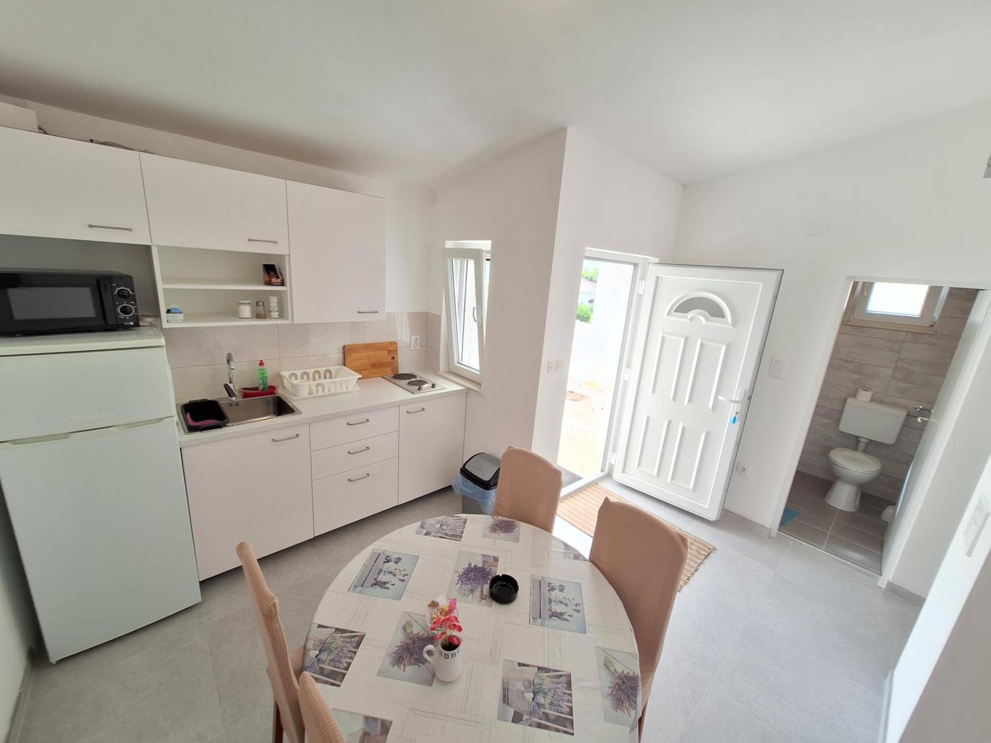 Sunny Bi-Pi Apartment Pag Town Dış mekan fotoğraf