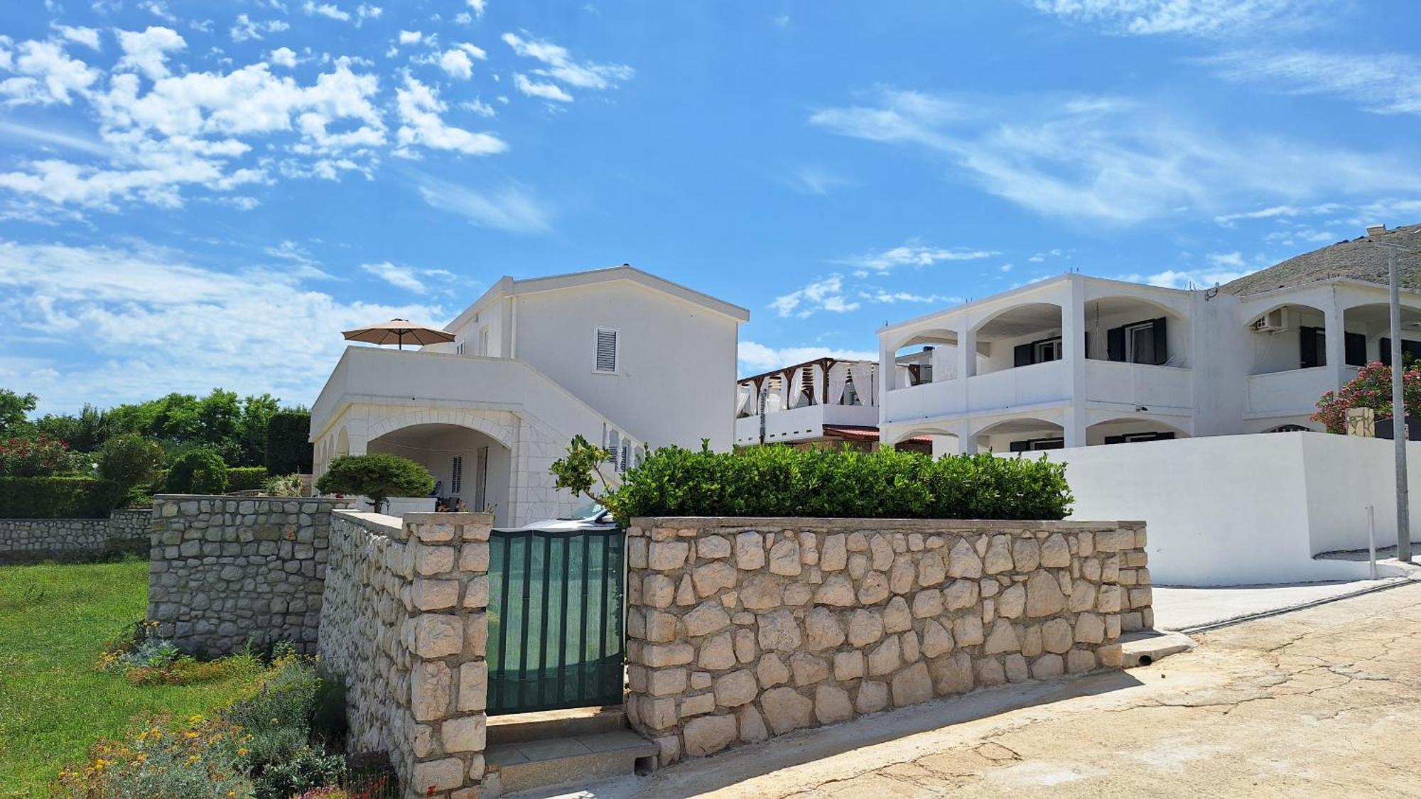 Sunny Bi-Pi Apartment Pag Town Dış mekan fotoğraf
